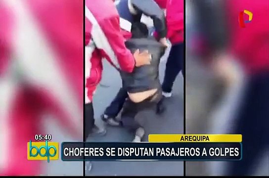 Arequipa: choferes se disputan pasajeros a golpes