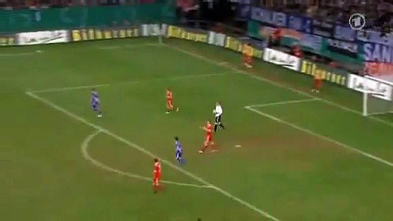Best Arjen Robben Goal (Schalke vs Bayern 0-1, DFB-Pokal semifinal 2010)