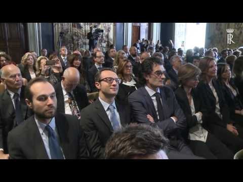 Roma - Premiazioni di Mattarella alla Giornata Nazionale ricerca contro il Cancro (24.10.16)