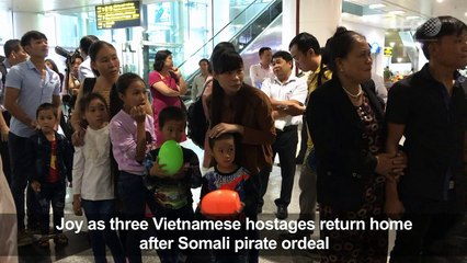 Download Video: Joy as Vietnam hostages return from Somali pirate ordeal