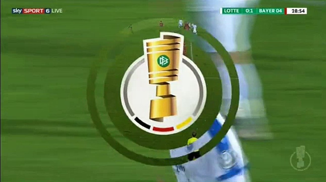 disallowed goal for Lotte  Lotte 0 - 1 Bayer Leverkusen 25.10.2016 DFB POKAL