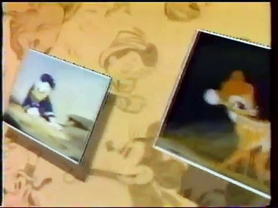 Disney Noël - 00 Générique Le monde merveilleux de Disney