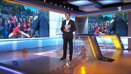 Teddy Riner, du tatami à la tenue d'arbitre