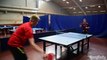 Ils réalisent des trick shots impressionnants en ping pong