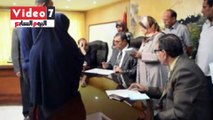 محافظ الفيوم يستجيب لمطالب عدد من المواطنين فى لقائه الأسبوعى