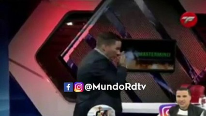 Video – Cristian casa blanca asegura que si no sale del pais antes de diciembre se SUICIDA