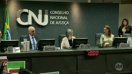Presidente do STF rebate críticas de Renan e exige respeito aos juízes do Brasil