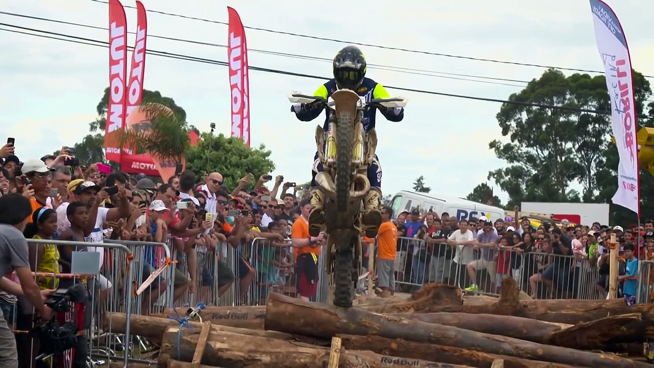 Hard Enduro Racing in Super Slow Motion | Red Bull Minas Riders