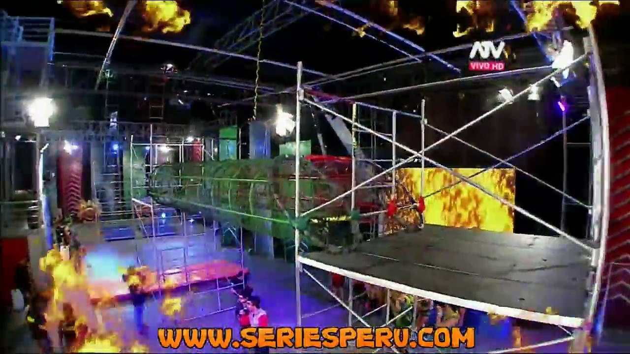 COMBATE