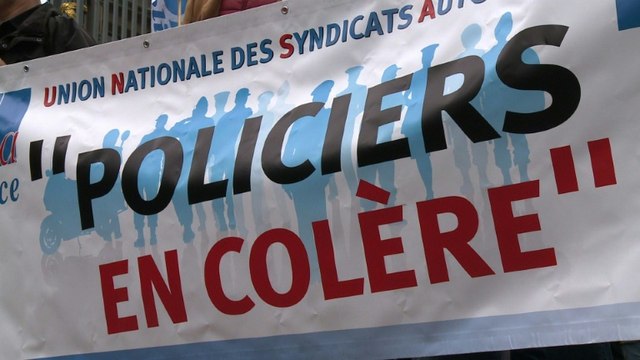 Policiers: Hollande reçoit les syndicats, rassemblement devant l'Assemblée