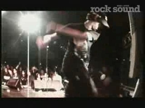 Guerilla Poubelle - Demain Il Pleut