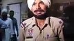 Watch How a drunken Punjab Police Cop giving threat on the name of BADAL when he caught drinking Publicly.