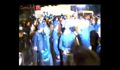 Diyarbakır Belediyesi Eş Başkanları Kışanak ve  Anlı gözaltına alındı.... Tuncel: Başkanların gözaltına alınması kaygı verici