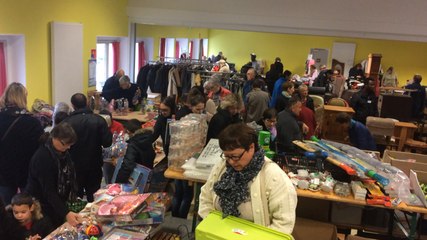 Vente Emmaüs au centre social
