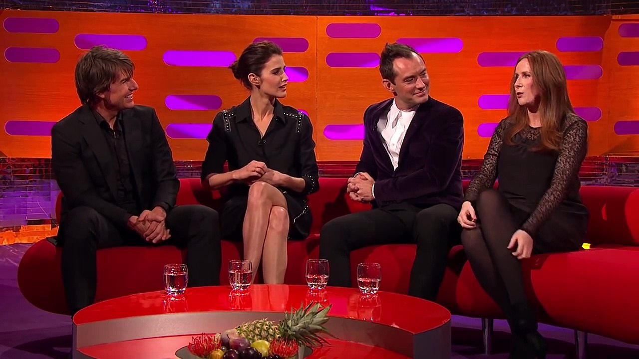 Catherine Tate Shows Off Her Potty Mouth to Tom Cruise - The Graham Norton Show