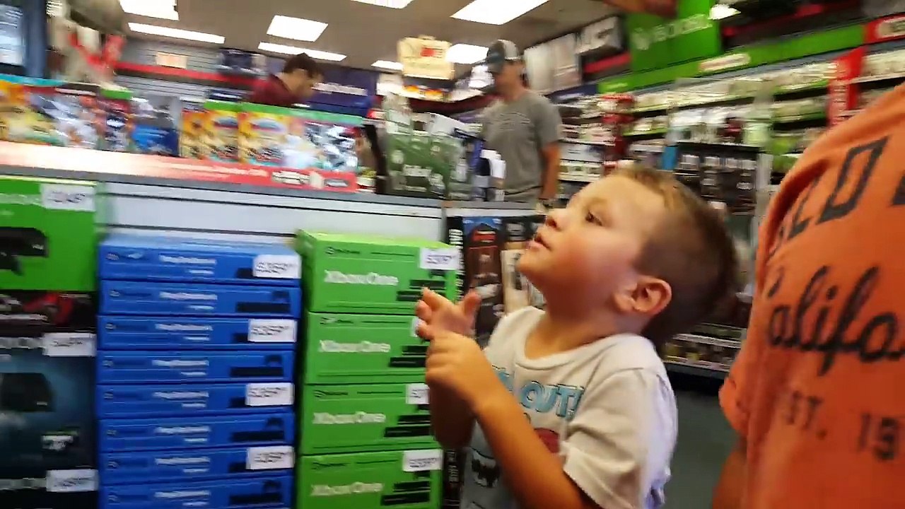 Skylanders SuperChargers Hunting HALLOWEEN Fun! Day 1 Variants Adventure Haul + Unboxing (