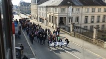 Policiers, gendarmes et pompiers manifestent à Vannes