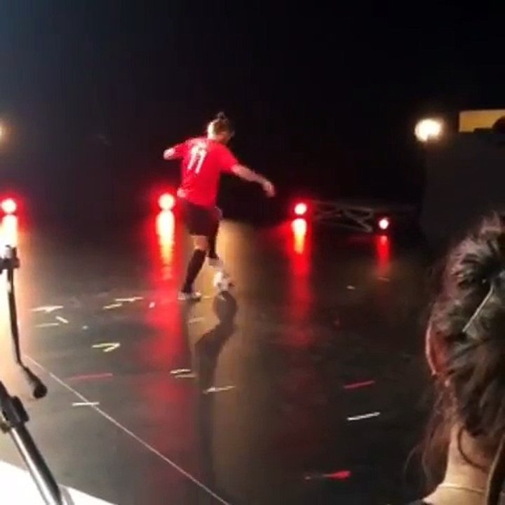 Real Madrid Star Gareth Bale Shows Off His Free Style Skills