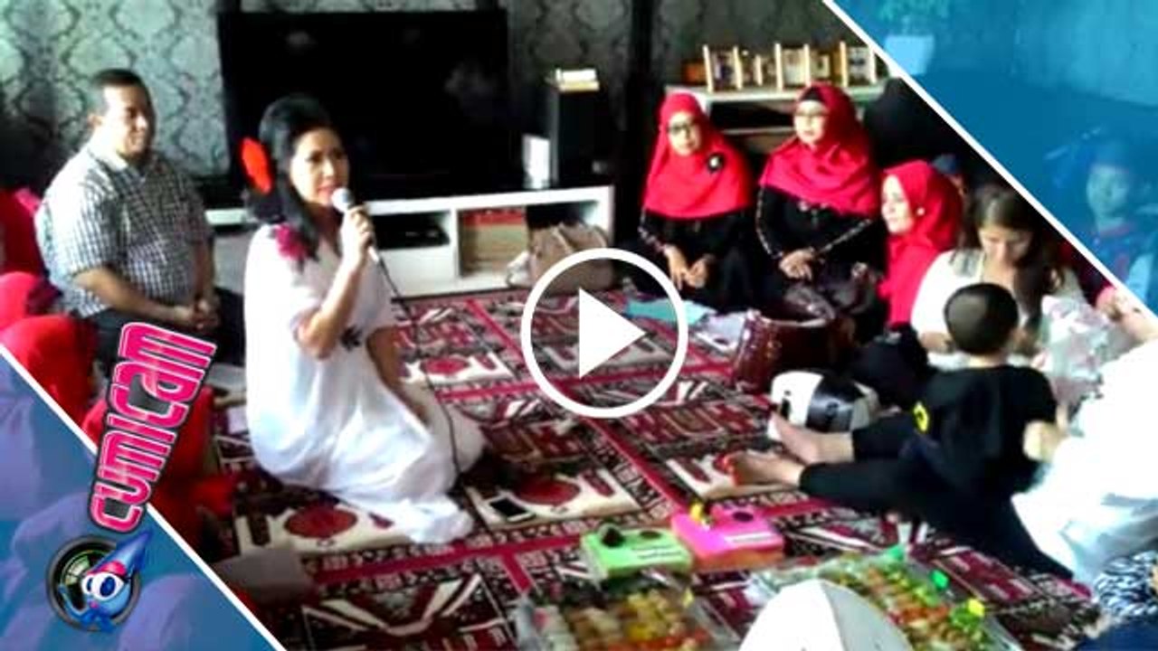 Pertama Kali Lihat Fania, Venna Melinda Langsung Terpanggil Mengadopsi - Cumicam 26 Oktober 2016