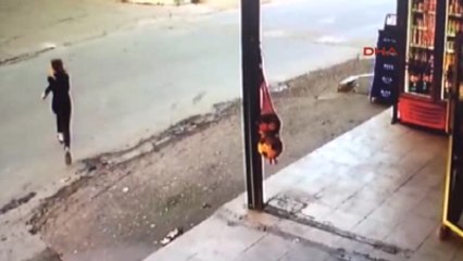 Zonguldak Son Anda Tır'ın Altında Kalmaktan Kurtuldu