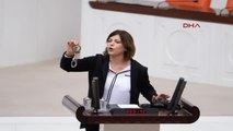 Hdp'li Beştaş, Kışanak'ın Gözaltına Alınmasını Meclis'te 'Kelepçe' Ile Protesto Etti