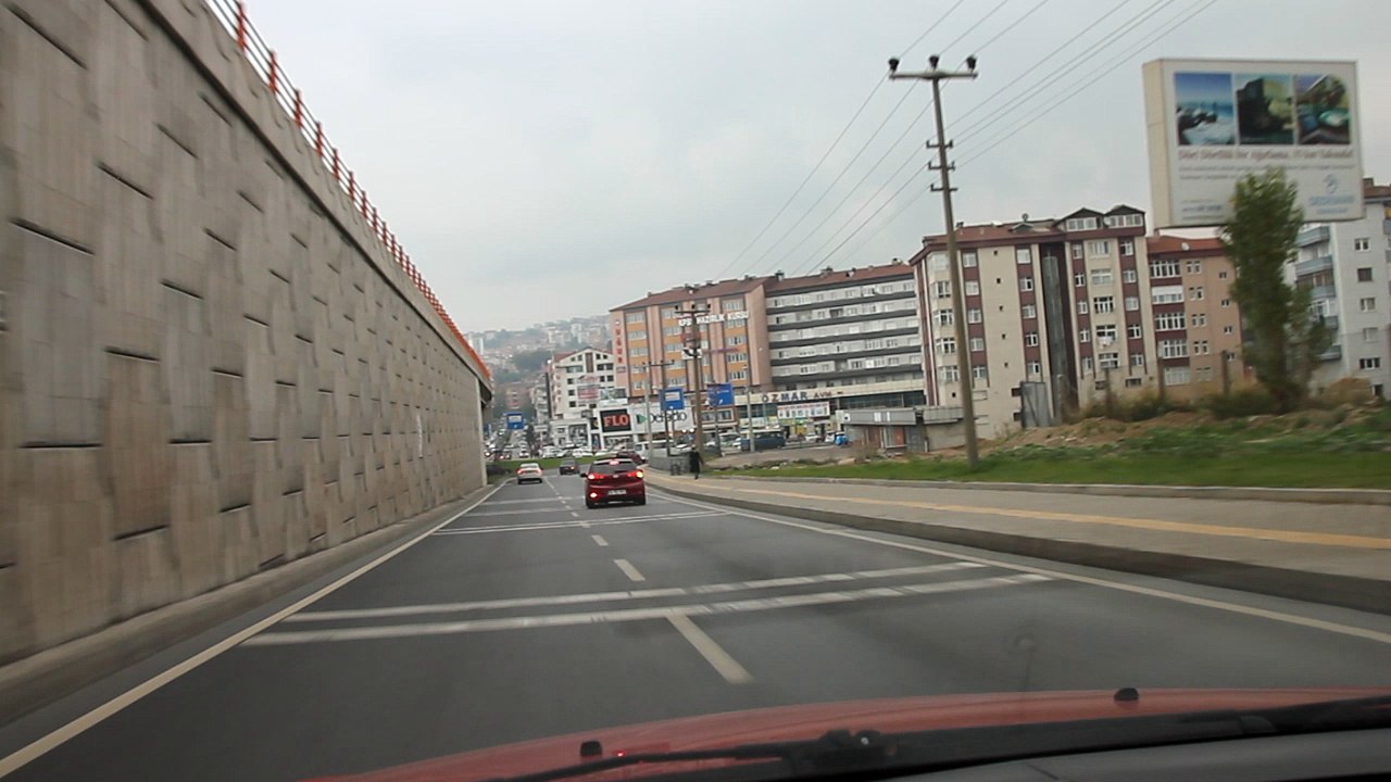devrek yol ayrımı soldan gelene yol ver