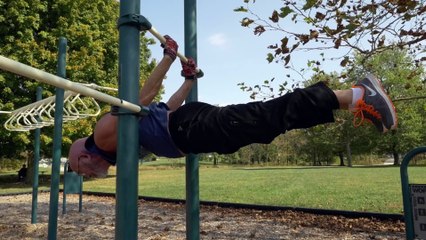 67 ans il lutte contre le cancer avec des exercices super-humains