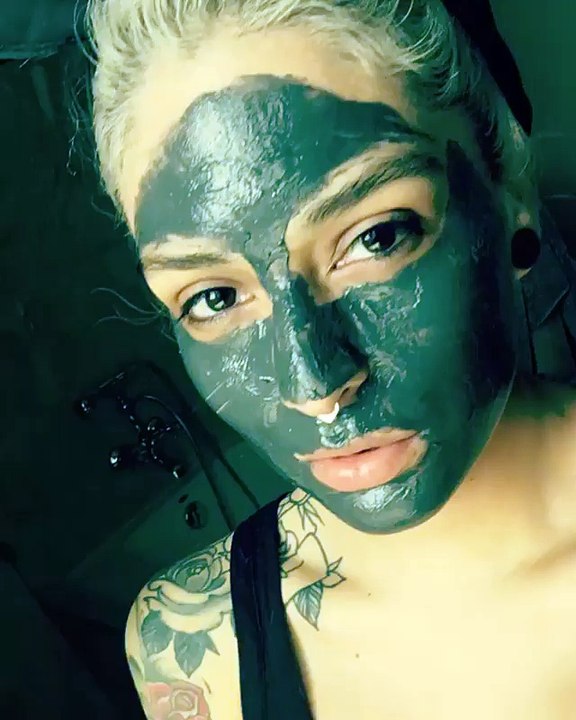 Le masque magnétique du Dr Brandt @lora_arellano