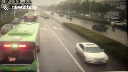 Driver accidentally reverses into central reservation