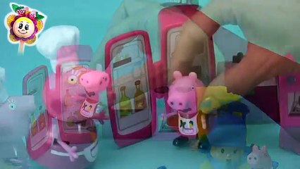 PEPPA PIG y POCOYO en la Cocinita con lavadora de Juguete de Abuela Pig Y Huevo sorpresa en inglés