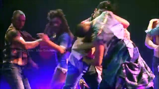 Britney Spears - 'I Love Rock N' Roll Gimme More' Wardrobe Malfunction in Las Vegas (10-22-16)(360p)