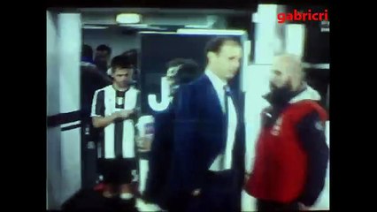 Juventus Sampdoria 2 1 - Dybala sfotte Benatia