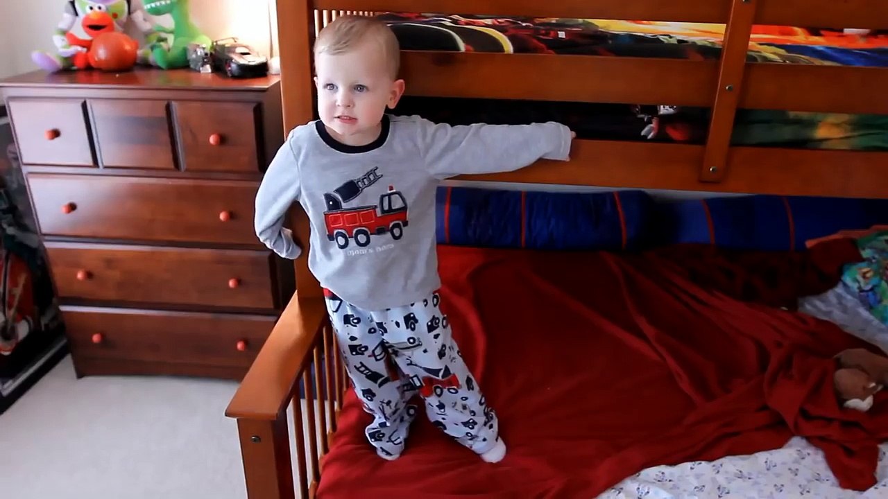 Potty Training: a Video for toddlers to watch (boys and girls)