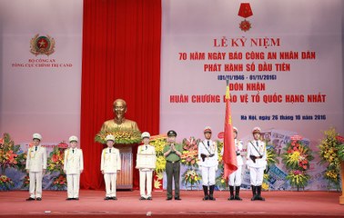 Báo CAND đón nhận Huân chương Bảo vệ Tổ quốc hạng Nhất