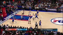 Le premier panier de Joel Embiid... et un gros block derrière