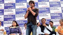 Shah Rukh Khan Promotes RAEES, Extends Support To Bandra Beautification Project