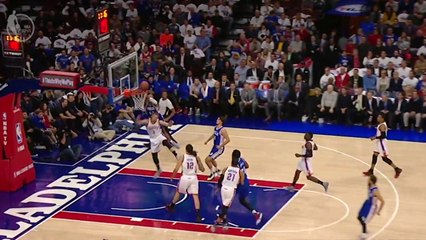 Sergio Rodriguez envoie Gerald Henderson au alley-oop
