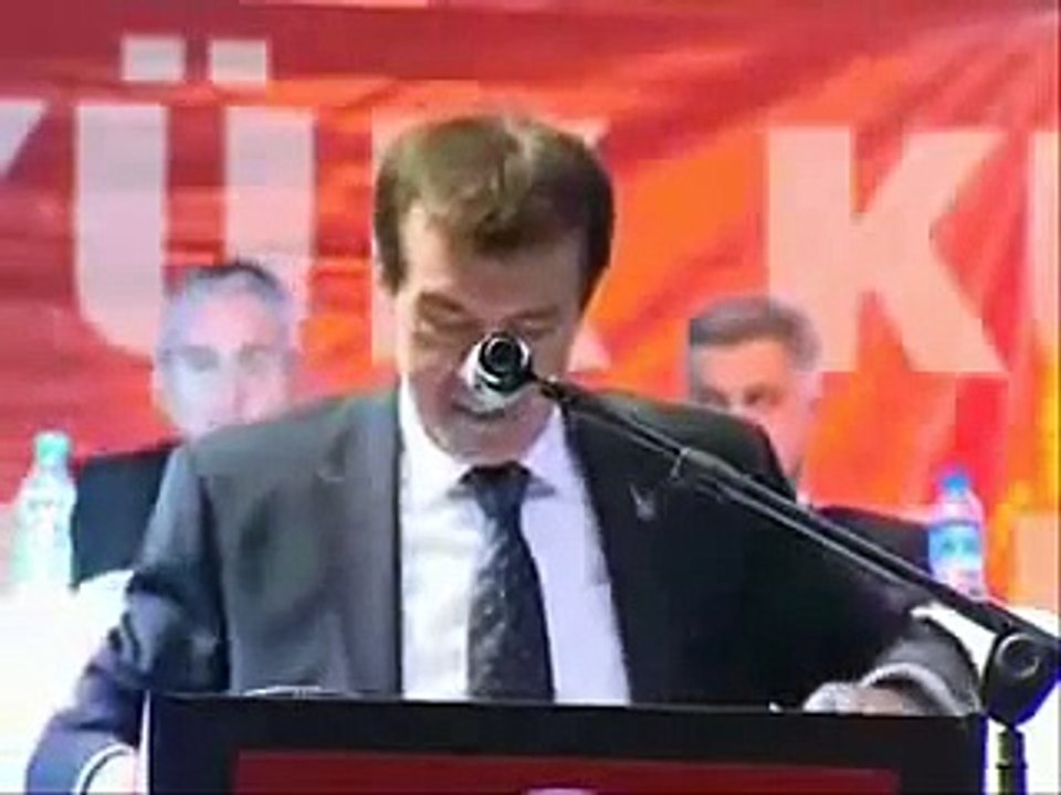 Osman PAMUKOĞLU Bir Sabah Müslümanları Ayasofyada Namaz Kılarken Görürseniz Şaşırmayın