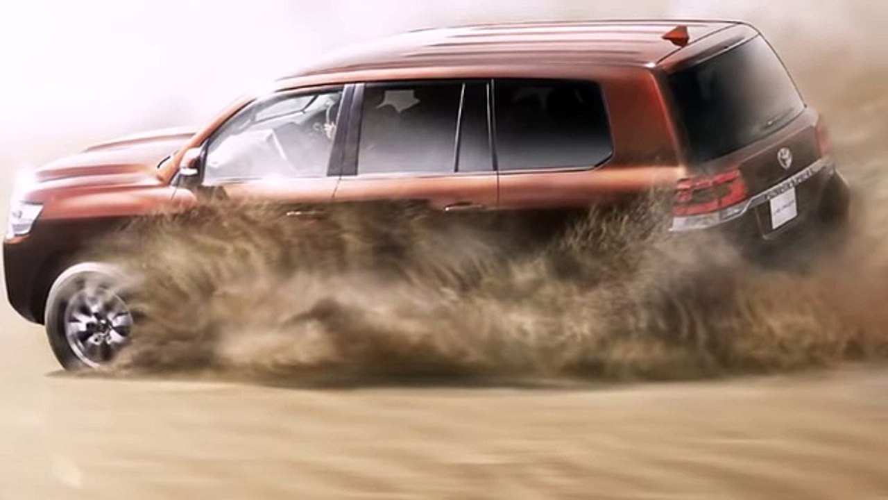 Bán Xe 2017 Toyota Land Cruiser V8 200 giá bao nhiêu GIAO XE NGAY