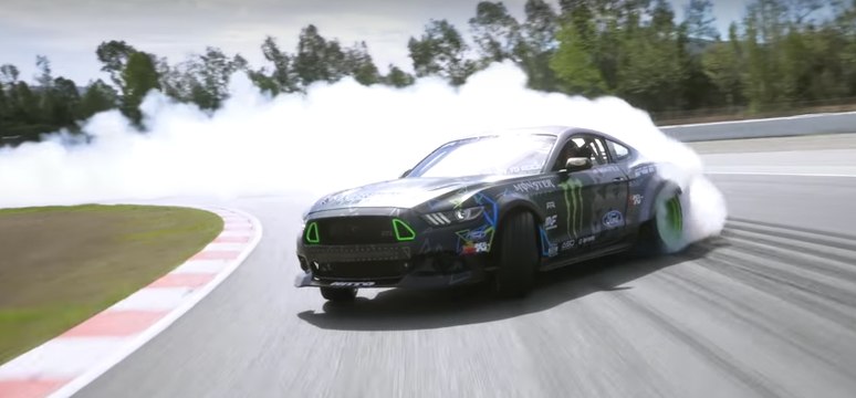 VÍDEO: Vaughn Gittin Jr. la lía con su Ford Mustang en Montmeló