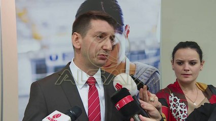 Tekstet shkollore me gabime dhe fyerje për shqiptarët