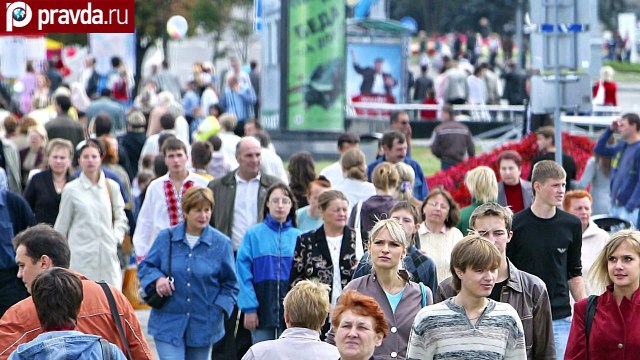 Кризис и санкции не помеха- Россияне не хотят уезжать из страны