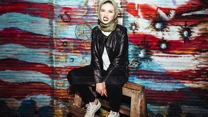 Gazetarja myslimane pozon për Play Boy - Top Channel Albania - News - Lajme