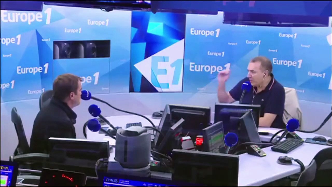 Stéphane Guillon bientôt viré de C8 ?