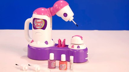 Beauty Nails | Pinta tus uñas de forma divertida