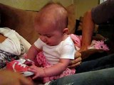 Porque Papa No Me Deja Comerme El Zapato â˜… bebes divertidos   risa bebe   bebes chistosos