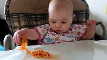 Bebe Come Espaghettis Hasta Por La Nariz!â˜… bebes divertidos   risa bebe   bebe humor   chistosos