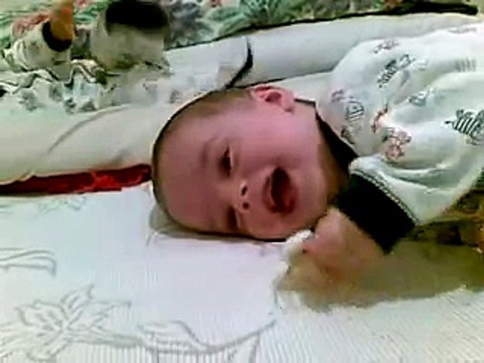 Bebe Con Ataque De Risa! (Contagioso!) â˜… bebes divertidos   risa bebe   bebes chistosos   bebe humor