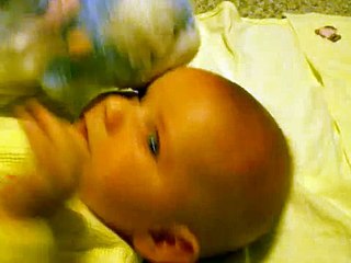 Bebe ODIA Como Canta Mama! â˜… bebes divertidos   risa bebe   bebes chistosos   bebe humor