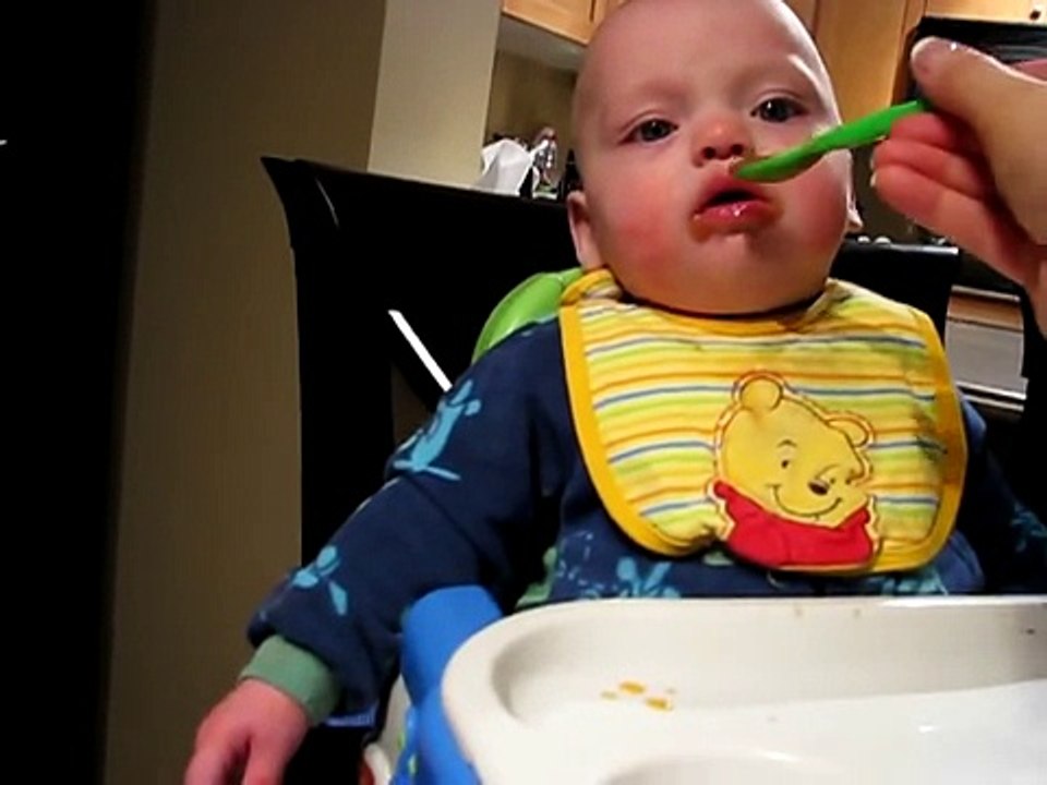 Bebe Odia Su Nueva Comida!! â˜… bebes divertidos   risa bebe   bebes chistosos   bebe humor